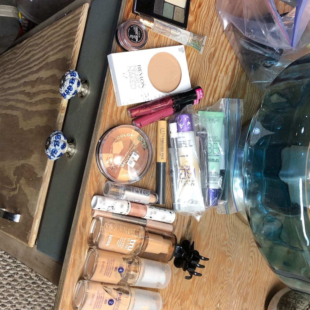Huge makeup Lot